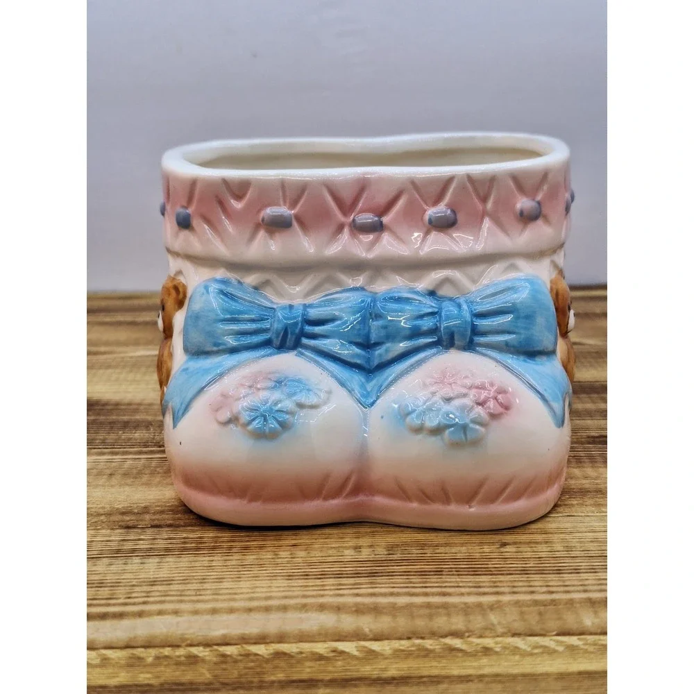 Ceramic Vase‎ Teddy Bear Baby Shoes Boots Pink Bow